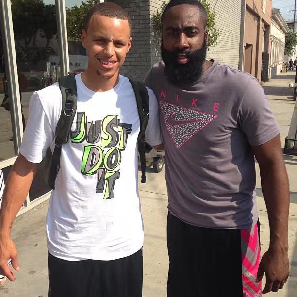 伊陶玛对决奥科利！WBC正式批准：胜者将被指定为乌西克的强制挑战者